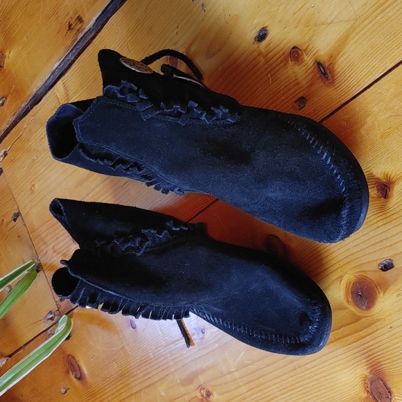 Black Suede Leather Moccasins Ankle Booties - Picture 5 of 8